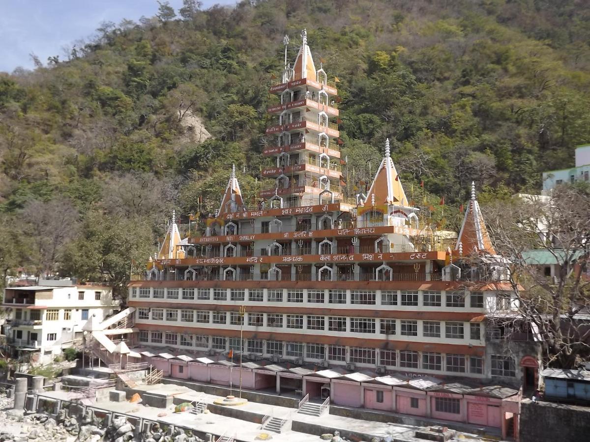 H7 Stay On The Ganges, Yoga & Spa Resort, רישיקש מראה חיצוני תמונה