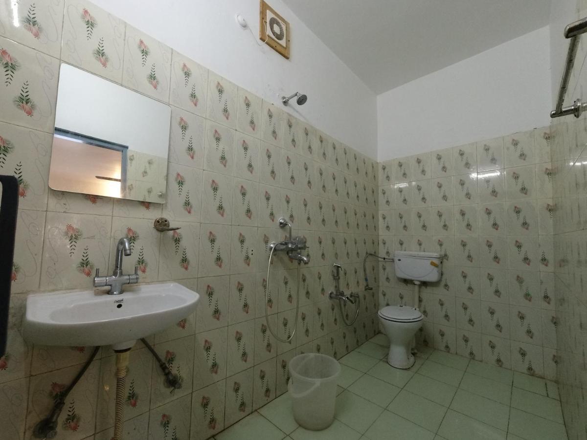 H7 Stay On The Ganges, Yoga & Spa Resort, רישיקש מראה חיצוני תמונה